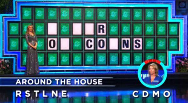 Crystal Knowles on Wheel of Fortune (1-19-2018)
