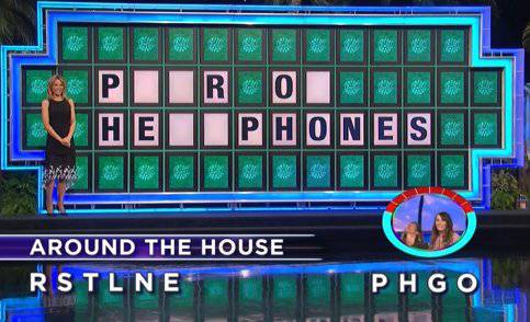 Callie and Emily on Wheel of Fortune (10-23-2017)